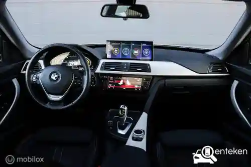 BMW 320i Gran Turismo 2017