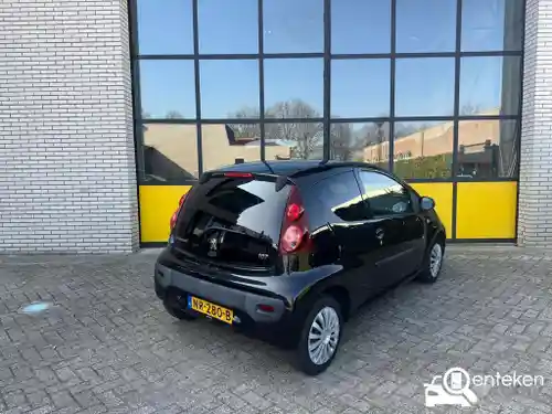 Peugeot 107 1.0 68 2012