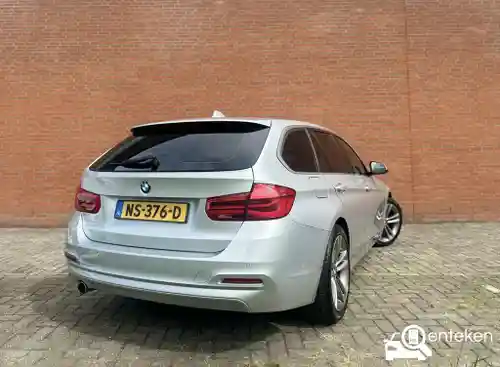 BMW 318i Touring 2017