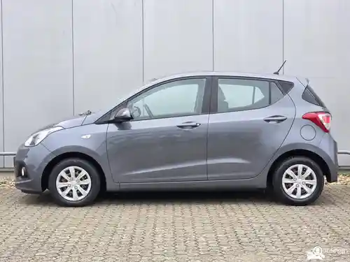 Hyundai i10 1.0 blue 2017
