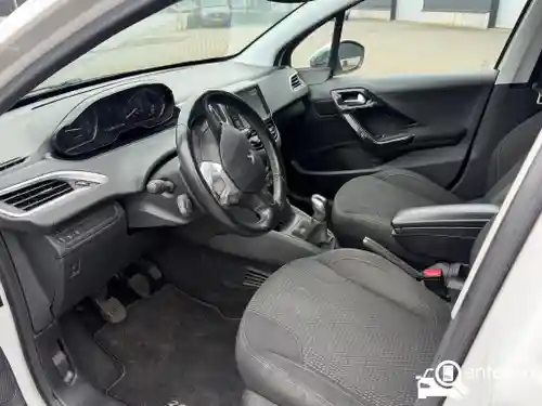 Peugeot 208 1.2 PureTech 82 2017