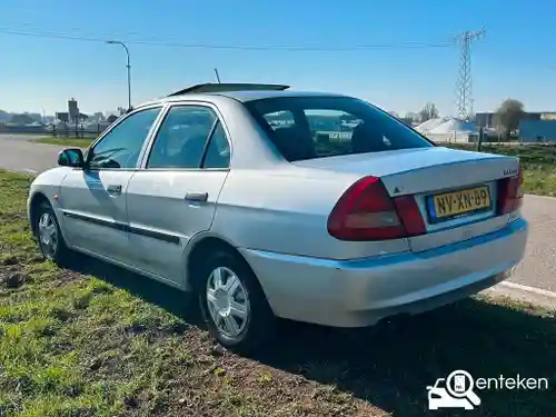 Mitsubishi Lancer 1300 1996