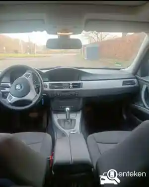 BMW 318i Touring 2006