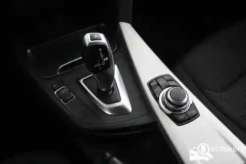 BMW 318i Touring 2017