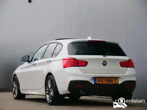 BMW 118i 2017