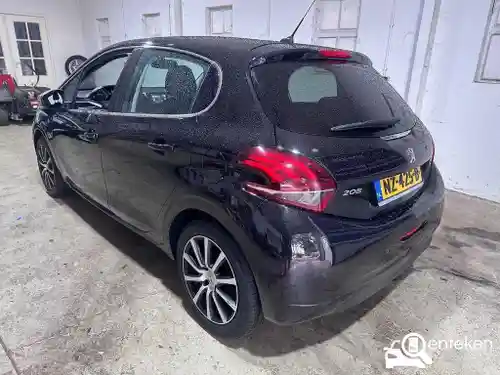 Peugeot 208 1.2 PureTech 82 2016