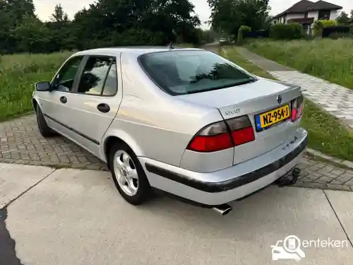 Saab 9-5 2.3t 2001