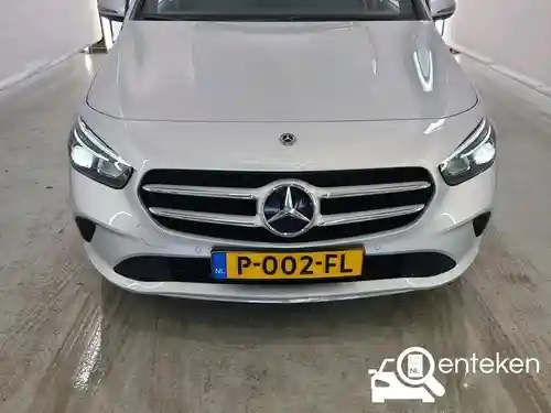 Mercedes-Benz B 180 2022
