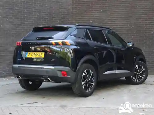 Peugeot 2008 1.2 PureTech 130 2021