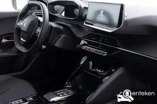 Peugeot e-2008 2022