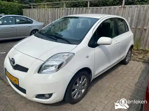 Toyota Yaris 1.3 2009