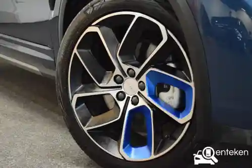Lynk & Co 01 1.5TD PHEV 2022