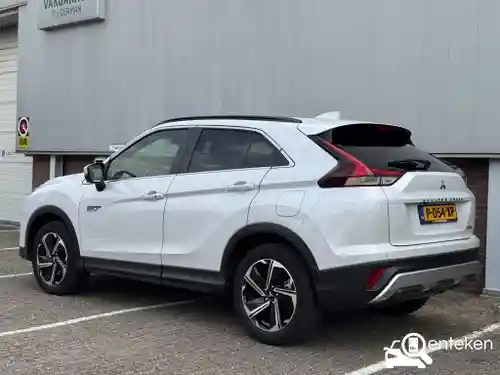 Mitsubishi Eclipse Cross 2.4 Plug-In Hybrid 2022