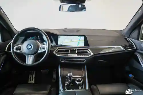 BMW X5 xDrive45e 2022