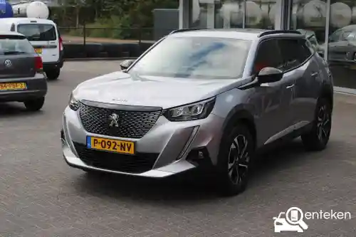 Peugeot 2008 1.2 PureTech 130 2022