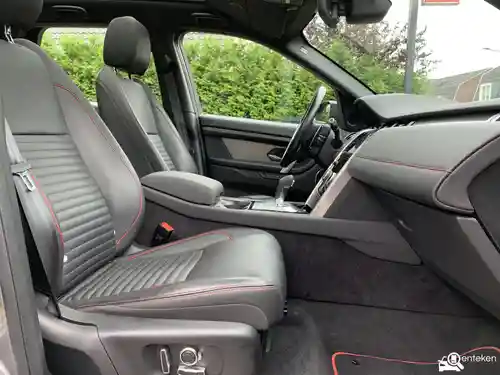 Land Rover Discovery Sport P300e 2022