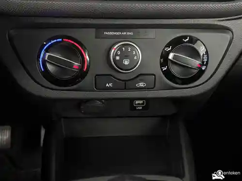 Hyundai i10 1.0 2022