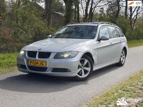 BMW 318d Touring 2007