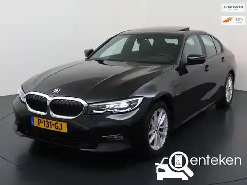 BMW 320e 2022