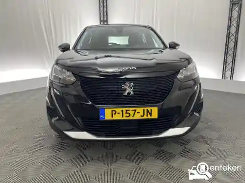 Peugeot e-2008 2021