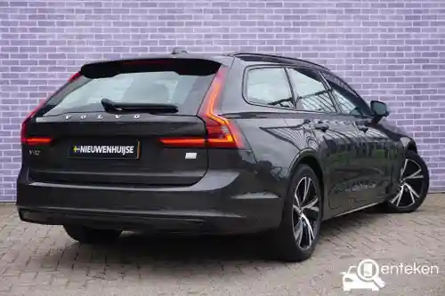 Volvo V90 T6 2022