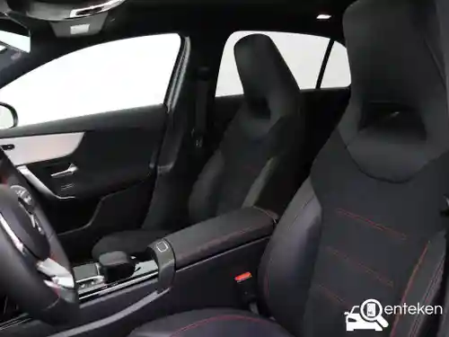 Mercedes-Benz A 180 2022