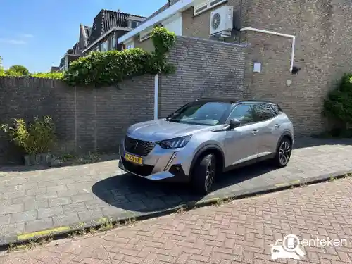 Peugeot e-2008 2020
