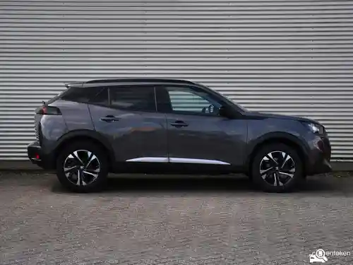 Peugeot 2008 1.2 PureTech 130 2022