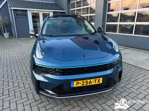 Lynk & Co 01 1.5TD PHEV 2022