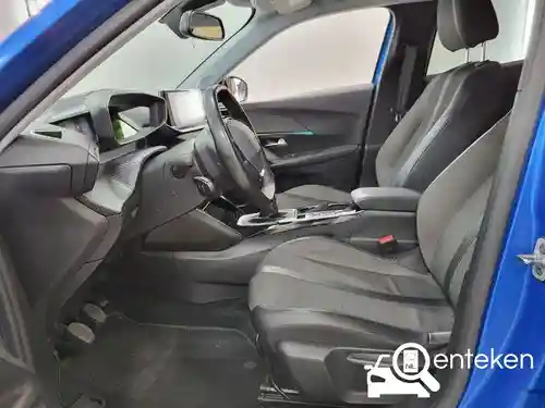 Peugeot 2008 1.2 PureTech 130 2021