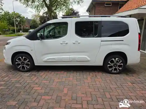 Citroen Berlingo XL PureTech 130 2021