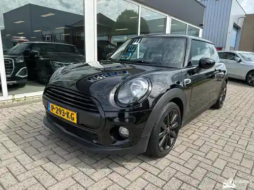MINI  One 2018