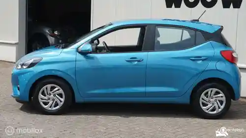 Hyundai i10 1.0 2022