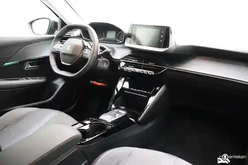 Peugeot 208 1.2 PureTech 100 2022
