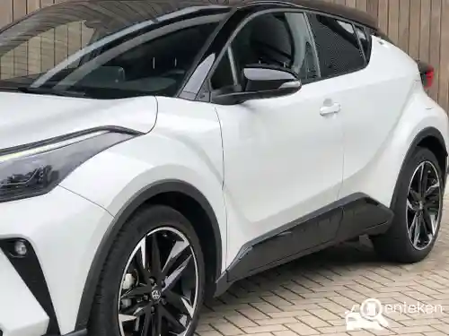 Toyota C-HR 1.8 Hybrid 2022