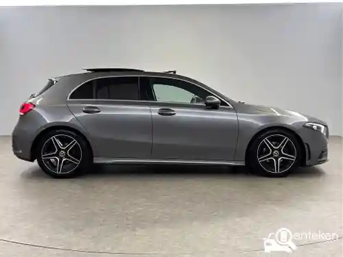 Mercedes-Benz A 180 2021
