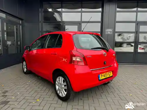 Toyota Yaris 1.3 2008
