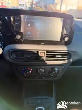 Hyundai i10 1.0 2022
