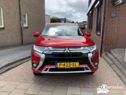 Mitsubishi Outlander 2.4 Plug-In Hybrid 2020