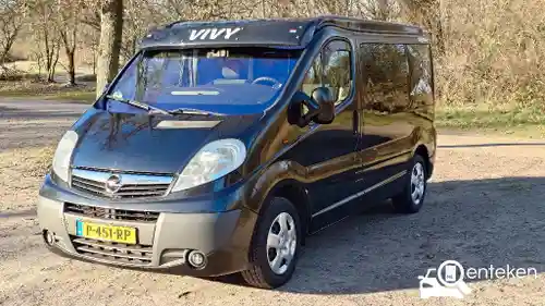 Opel Vivaro 2,7t 2.5 CDTI 2006