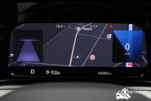 VW Golf 1.5 eTSI 2021