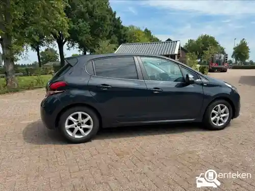 Peugeot 208 1.2 PureTech 82 2017