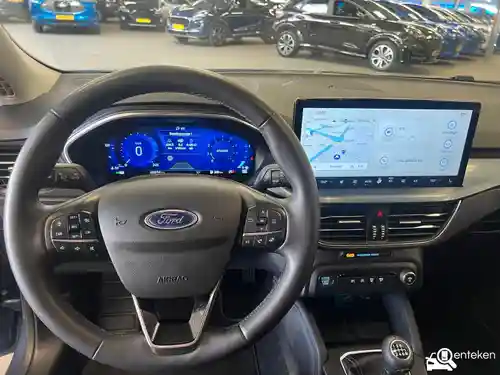 Ford Focus Turnier 1.0 EcoBoost Hybrid 2022