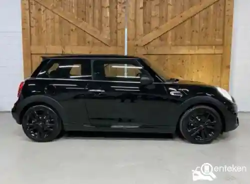 MINI  One 2018
