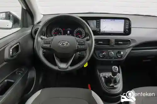 Hyundai i10 1.0 2022