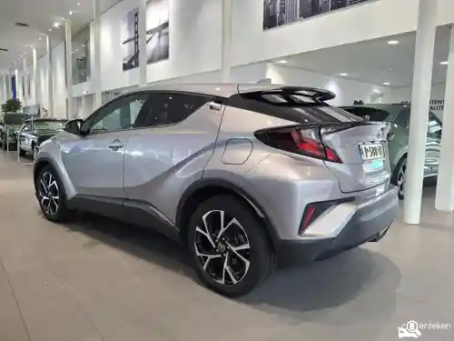 Toyota C-HR 1.8 Hybrid 2021