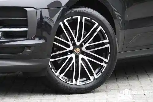 Porsche Macan 2020
