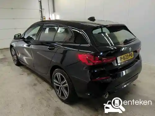 BMW 118i 2022