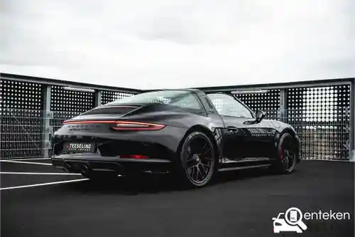 Porsche 911 Targa 4 GTS 2019