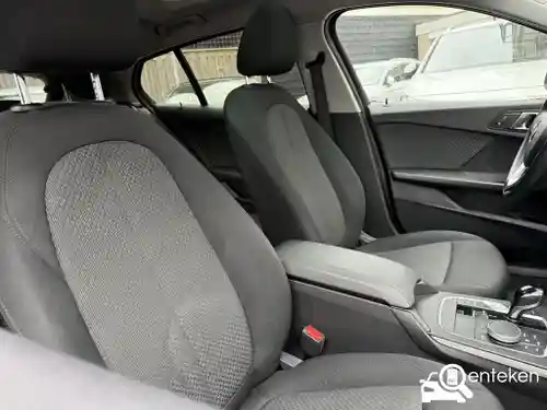 BMW 118i 2022